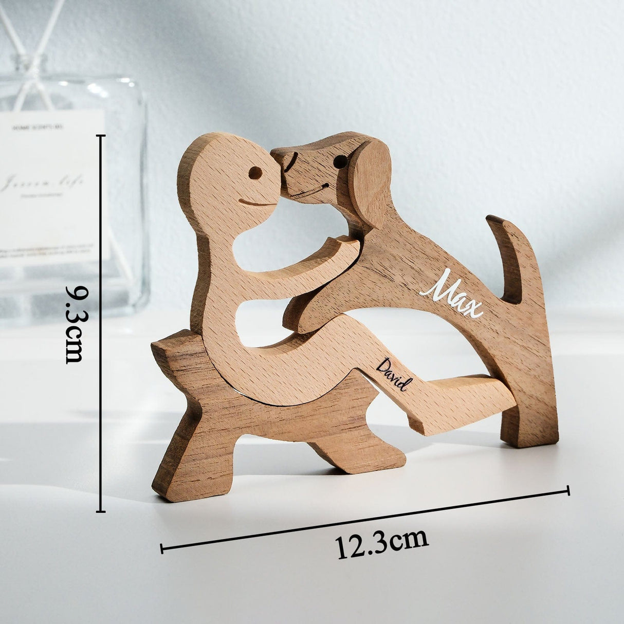 Personalized Wooden Dog Name Carving – Custom Table Décor Gift for Dog Moms